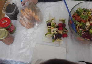 II śniadanie 14