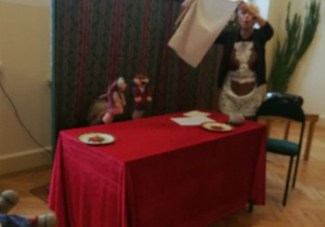 Przedstawienie kukiełkowe Teatru „Baju Bajka”.