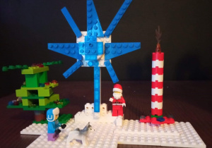 „Zimowe miasteczko”, kompozycja z klocków Lego