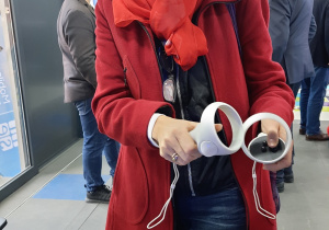 Poznawanie wirtualnej rzeczywistości w okularach 3D