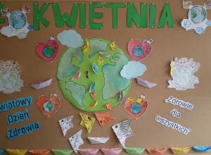 Świetlicowe - wiosenne inspiracje plastyczne – wystawy prac uczniów