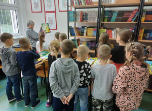 Lekcja biblioteczna "W zaczarowanej krainie bajek i baśni"