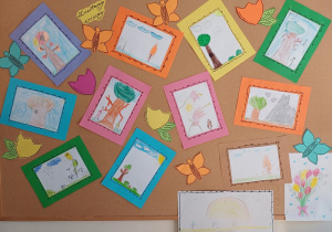 Wystawa prac uczestników świetlicy "Zwiastuny wiosny" (rysunkowa technika plastyczna)