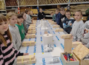 Klasa 3b w Majsterkowie w Castoramie