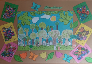 Plakat tematyczny "Wiosna, ach to ty.." wykonany przez uczestników świetlicy łączonymi technikami plastycznymi