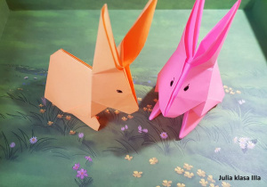 Dwa króliczki wykonane techniką origami